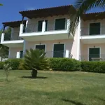 Appart hôtel Liberatos Village 3*