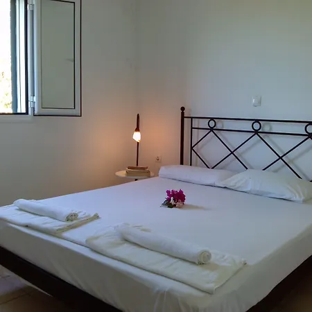 Liberatos Village 3*