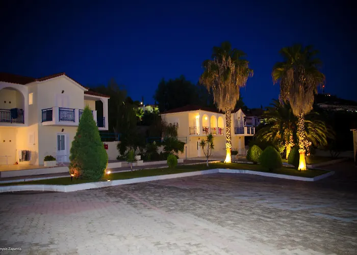 Liberatos Village Aparthotel 3*